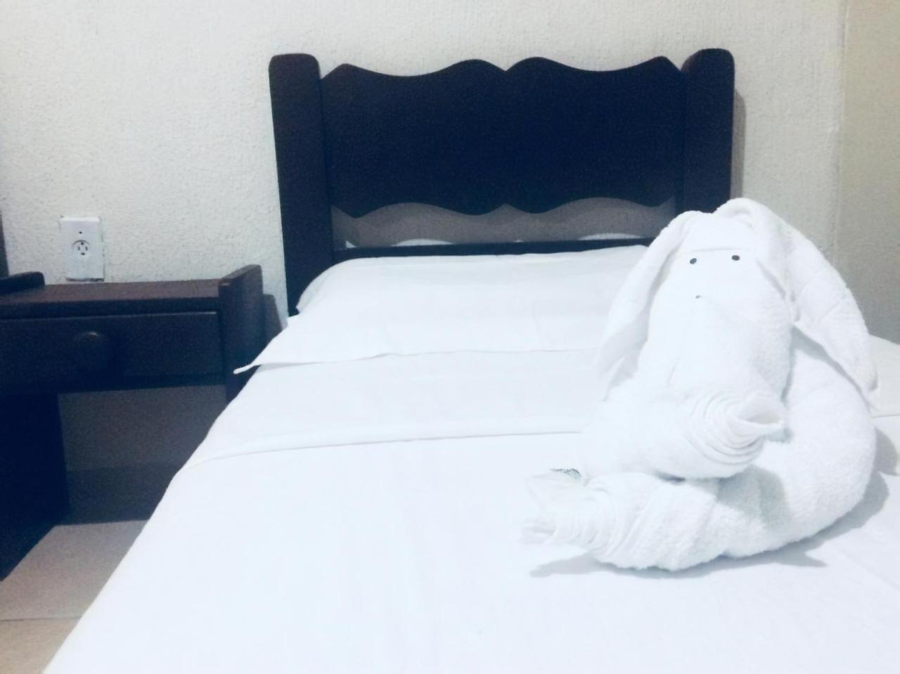Hotel Mar Navegantes Пиньял Экстерьер фото